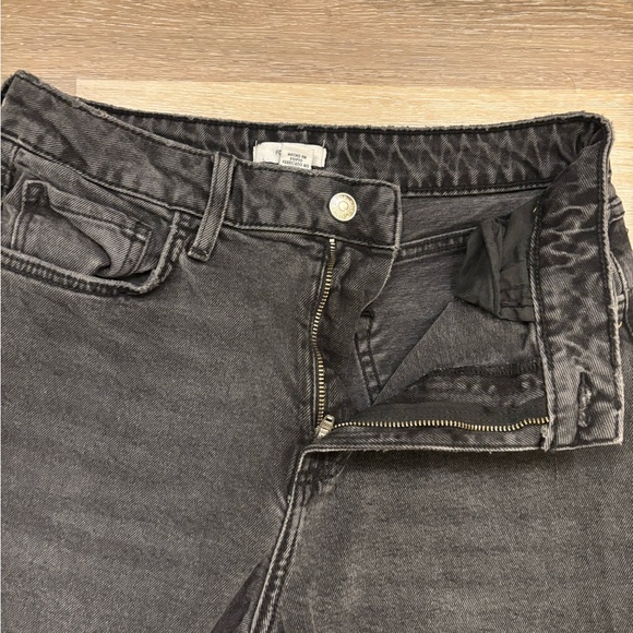 Forever 21 high waisted Jeans - Picture 5 of 9